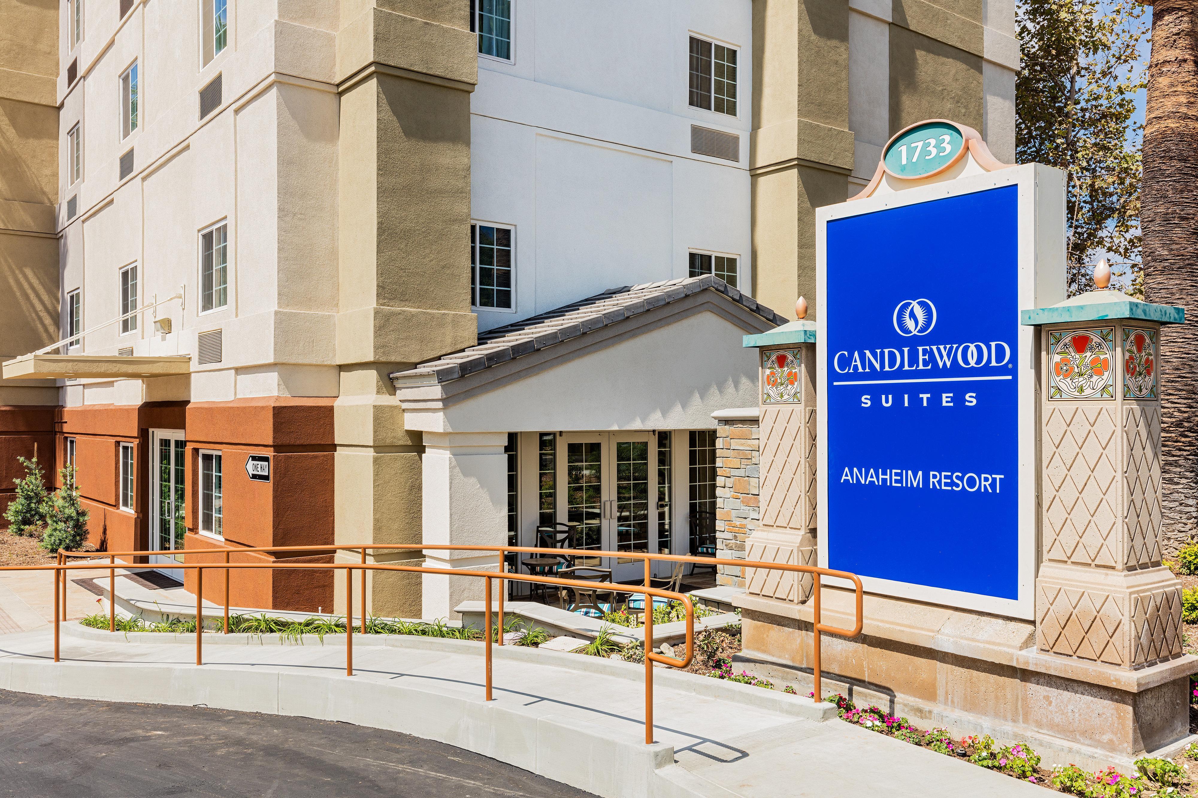 Candlewood Suites Anaheim - Resort Area By Ihg Экстерьер фото