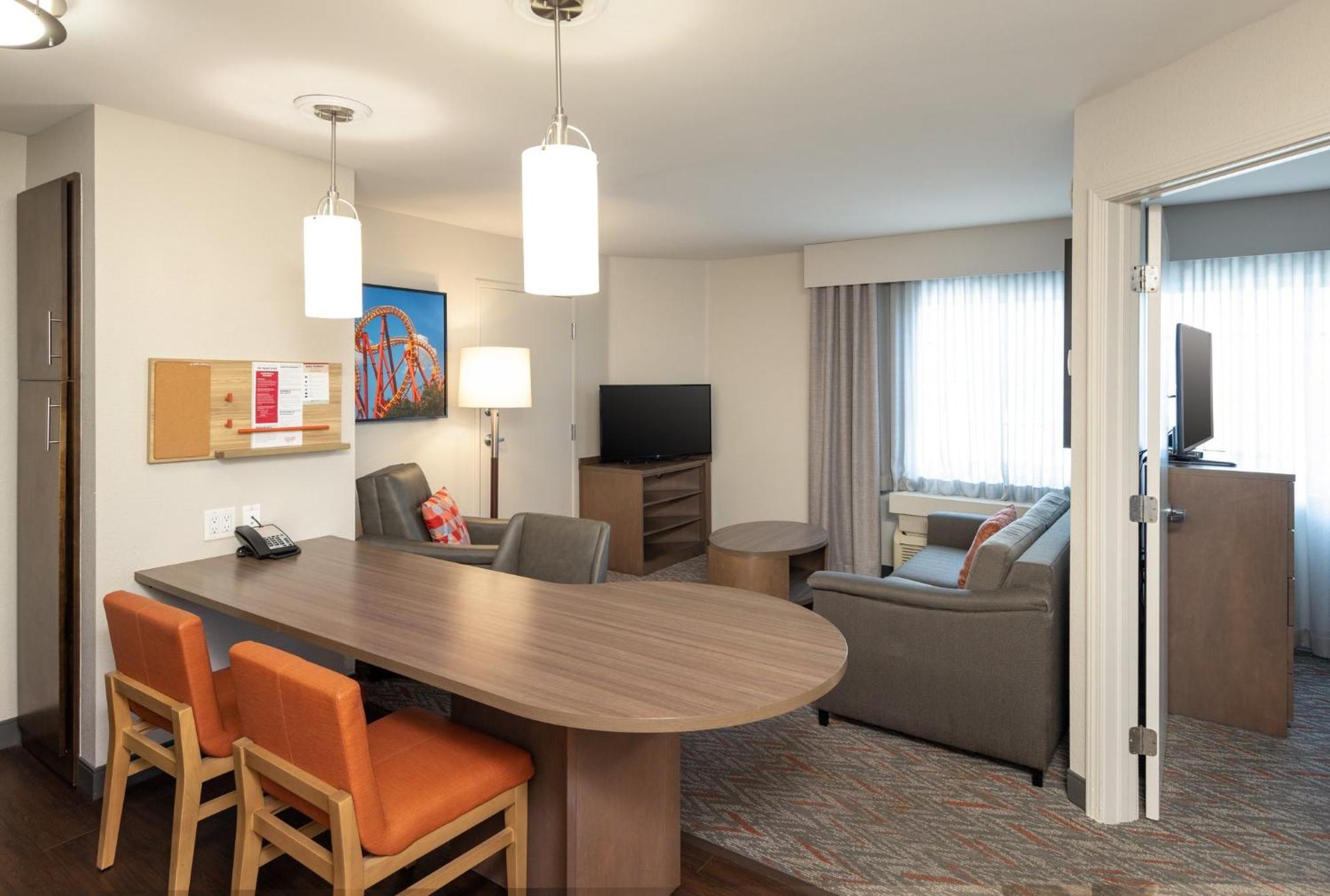 Candlewood Suites Anaheim - Resort Area By Ihg Экстерьер фото