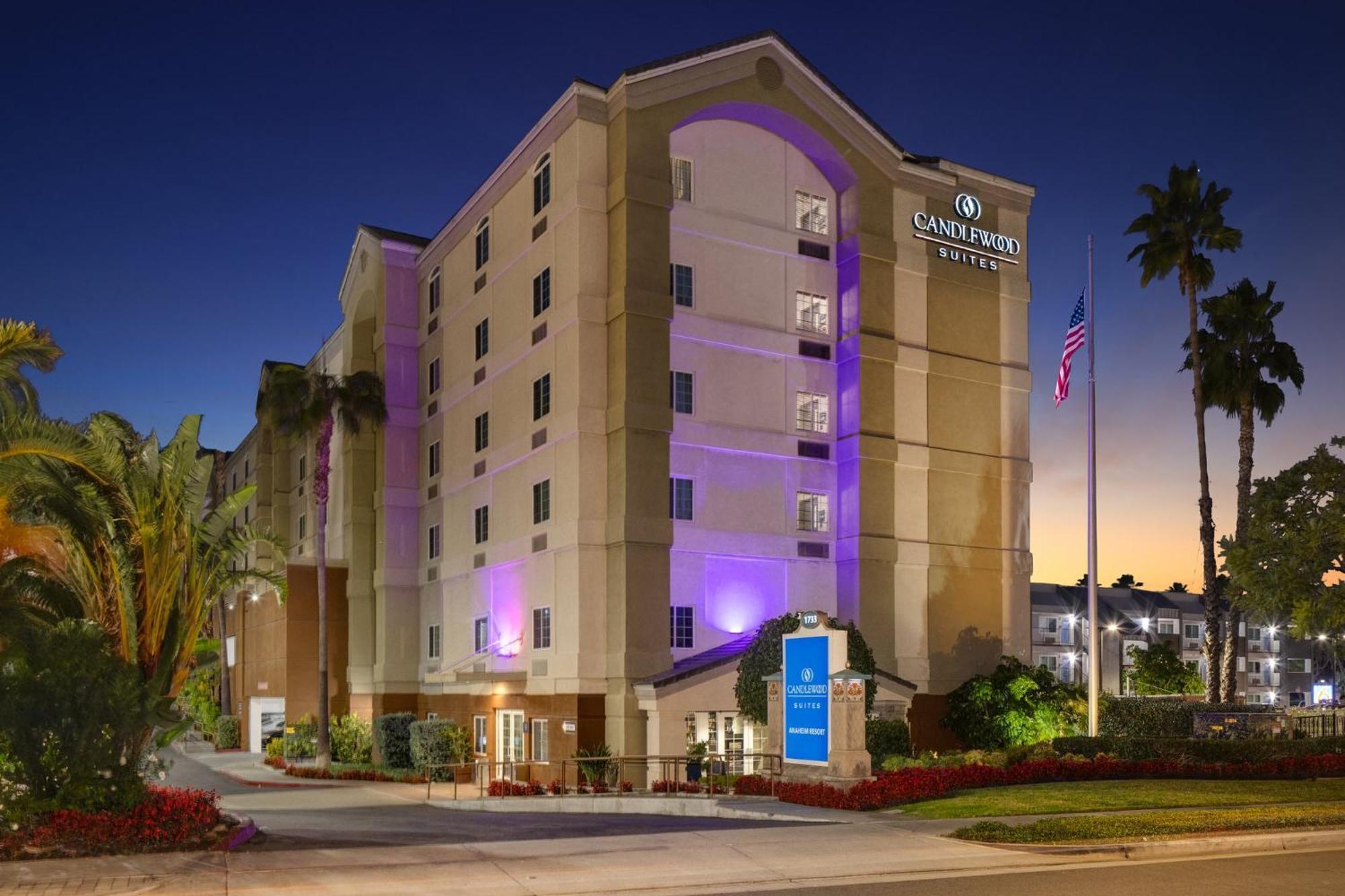Candlewood Suites Anaheim - Resort Area By Ihg Экстерьер фото
