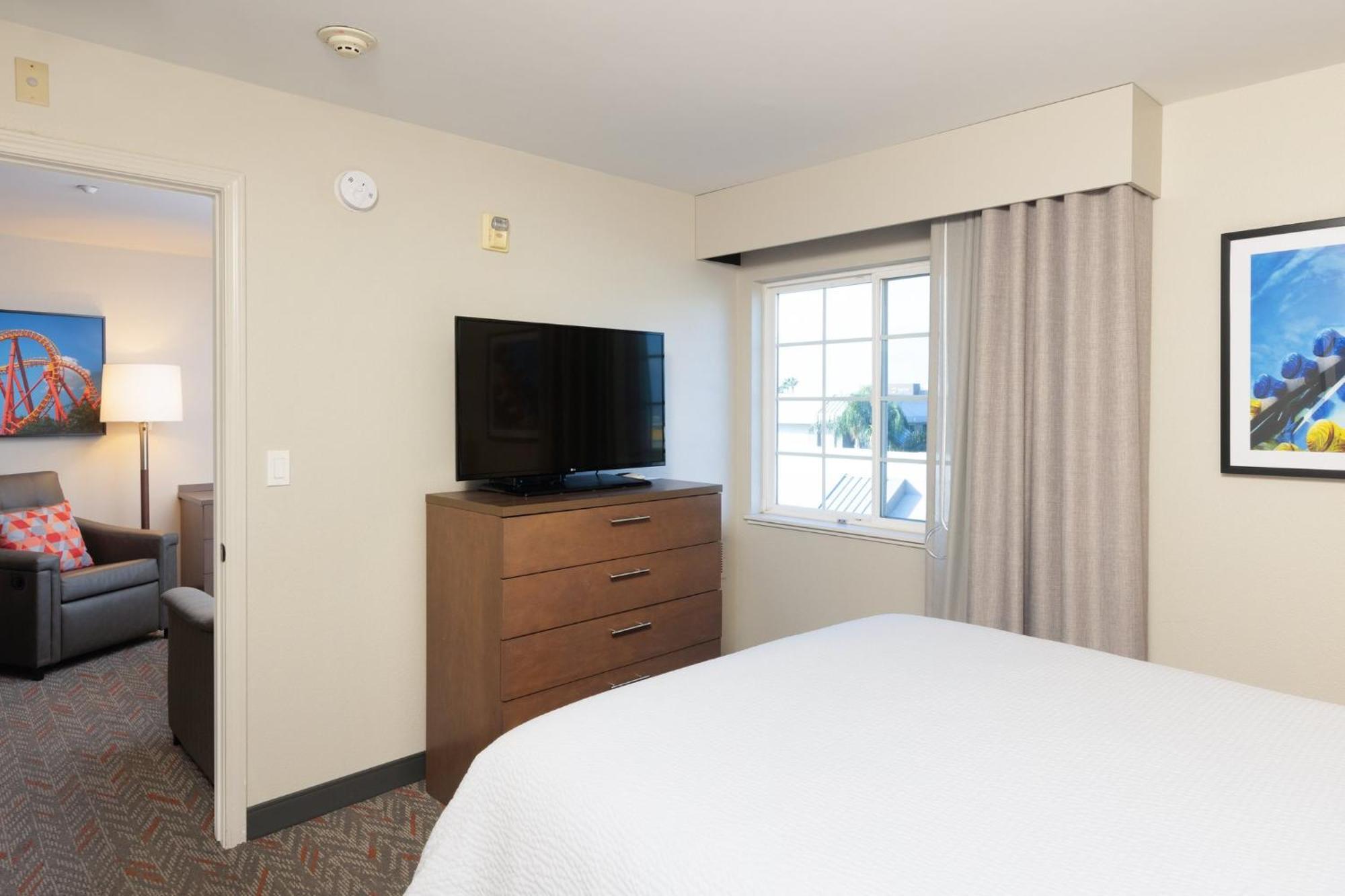 Candlewood Suites Anaheim - Resort Area By Ihg Экстерьер фото