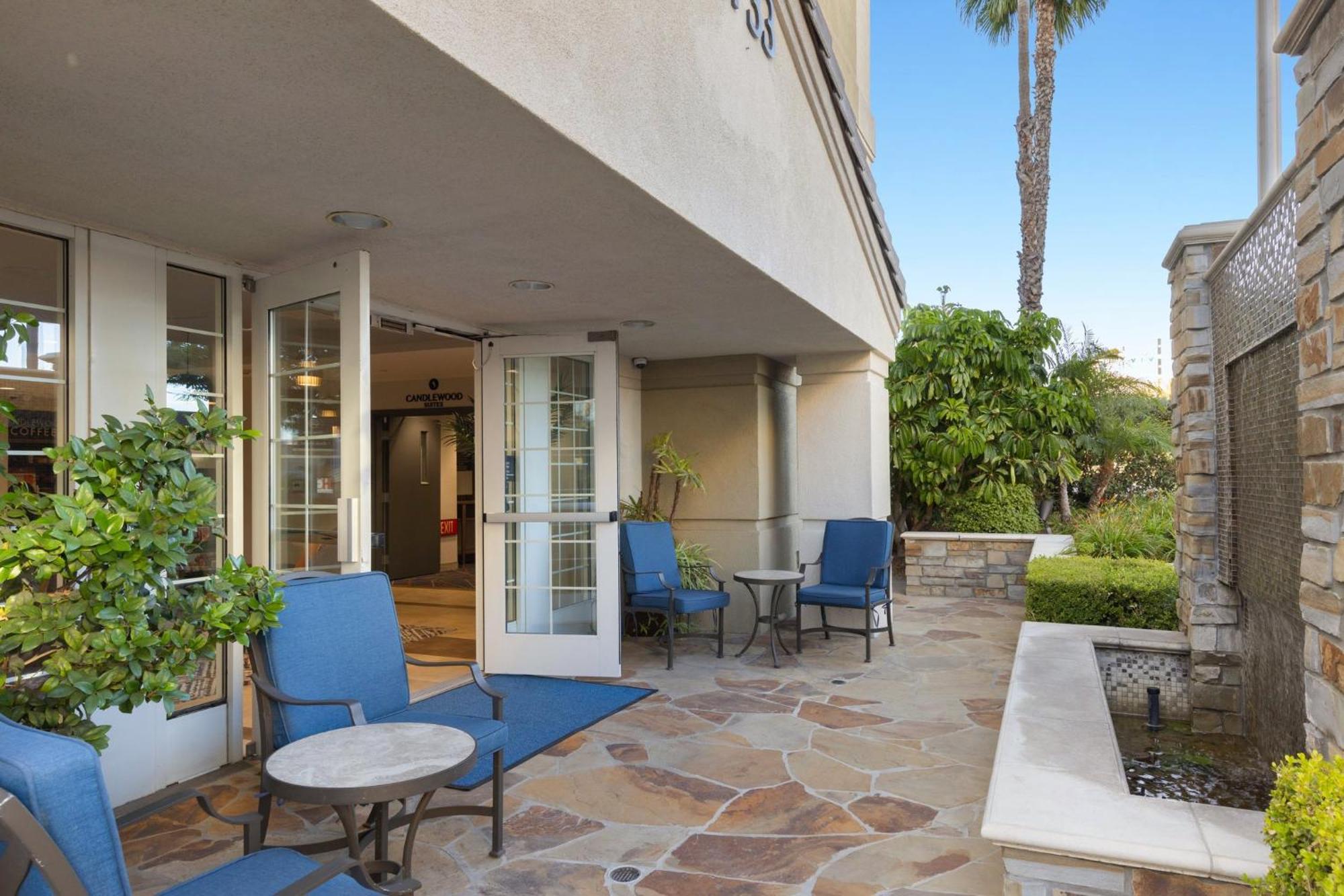 Candlewood Suites Anaheim - Resort Area By Ihg Экстерьер фото
